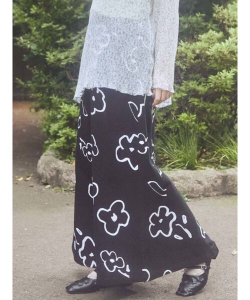 merry jenny（メリージェニー）の「【セットアップ】drawing gardenツイルスカート（スカート・レディース・ブラック/オフホワイト・FREE）」の21枚目の写真