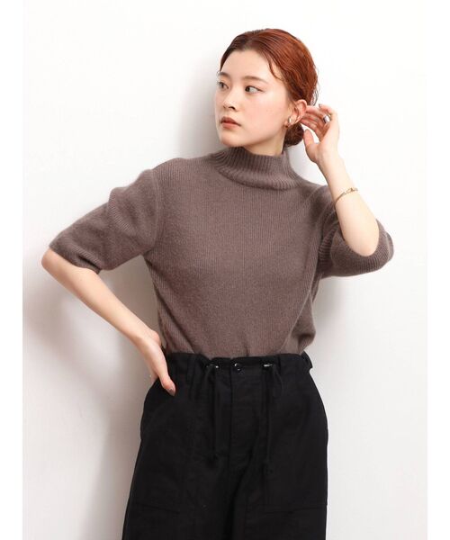 Ungrid（アングリッド）の「ハイネックハーフスリーブニット（ニット/セーター・レディース・アイボリー/ブラック/モカ・FREE）」の9枚目の写真