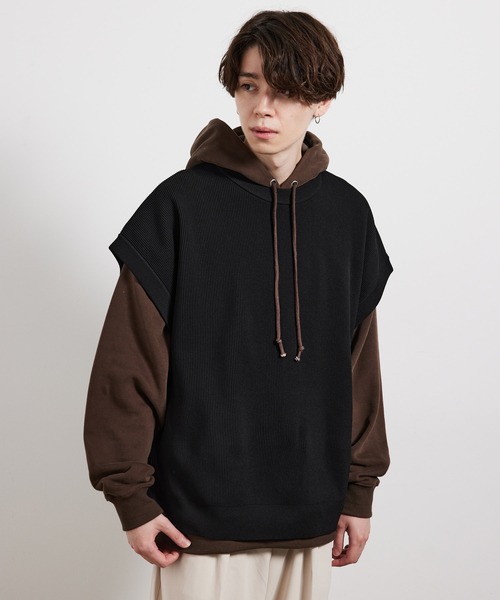 JUNRED(ジュンレッド)の「サイドボタンルーズベスト(ベスト・メンズ・ブラック/ライトグリーン/ベージュ系その他・M/L)」の2枚目の写真