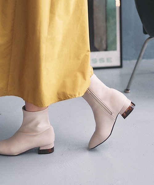 JELLY BEANS（ジェリービーンズ）の「クリアコンビヒールストレッチショートブーツ(214-40208)JELLY BEANS(ジェリービーンズ)（ブーツ・レディース・ブラック/アイボリー/ダークブラウン・S/M/L/LL）」の2枚目の写真