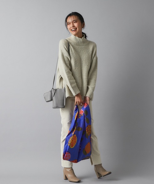 RIVE DROITE（リヴドロワ）の「シンプルなデザインが魅力　スクエアショートブーツ（ブーツ・レディース・ブラック/ベージュ・S/M/L）」の17枚目の写真