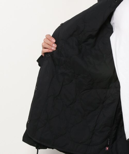 KIIT（キート）の「KIIT×WILD THINGS モッズコート  (KIL-C59-500)（ダウンジャケット/コート・メンズ・チャコール/ブラック・2/3）」の4枚目の写真