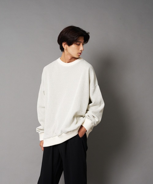 UNIIT(ユニット)の「【UNIIT/ユニット】カルゼニットフリースルーズクルーネック(スウェット・メンズ・ホワイト/チャコールグレー/ブラック/ベージュ/杢グレー・SMALL/MEDIUM/LARGE)」の16枚目の写真