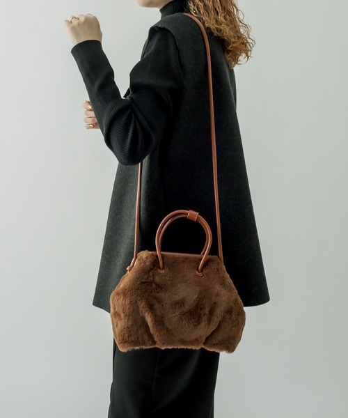 mystic(ミスティック)の「フェイクファーがま口BAG(ショルダーバッグ・レディース・ブラック/ブラウン・ONE SIZE)」の11枚目の写真