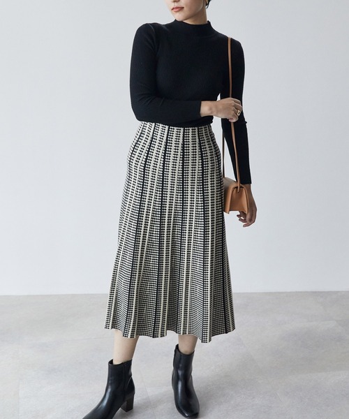 ECRIRE（エクリール）の「プリーツジャガードSK（スカート・レディース・ブラウン/グレー/ブラック・M）」の5枚目の写真