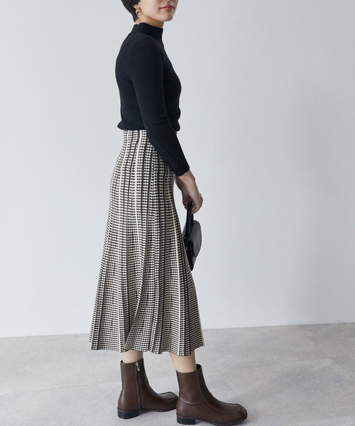 ECRIRE（エクリール）の「プリーツジャガードSK（スカート・レディース・ブラウン/グレー/ブラック・M）」の14枚目の写真