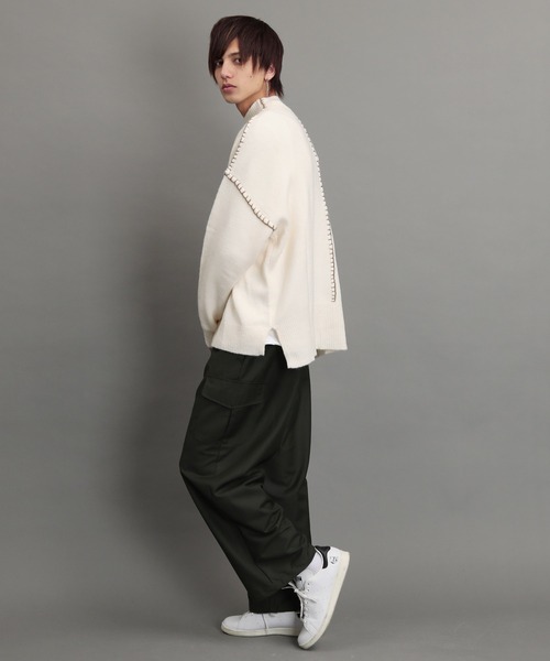 air tokyo sellection(エアートウキョウセレクション)の「ブランケット ステッチ モックネック ニット セーター(ニット/セーター・メンズ・ブラック/オフホワイト/グリーン/グレイッシュベージュ・MEDIUM/LARGE)」の8枚目の写真
