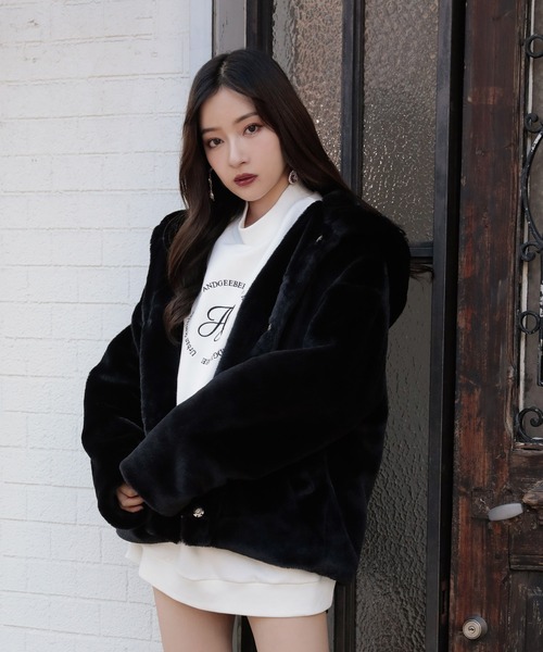 ANDGEEBEE(アンジービー)の「UNISEX フェイクファーパーカー(その他アウター・レディース・ホワイト/ブラック・MEDIUM)」の20枚目の写真