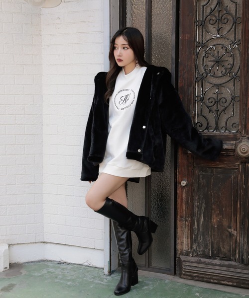 ANDGEEBEE(アンジービー)の「UNISEX フェイクファーパーカー(その他アウター・レディース・ホワイト/ブラック・MEDIUM)」の17枚目の写真