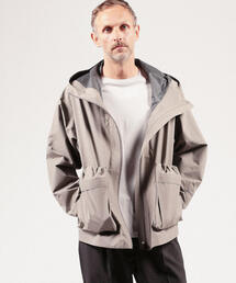 DESCENTE PAUSE*TOMORROWLAND フーデッドブルゾン TOMORROWLAND （トゥモローランド）の「【別注】DESCENTE PAUSE