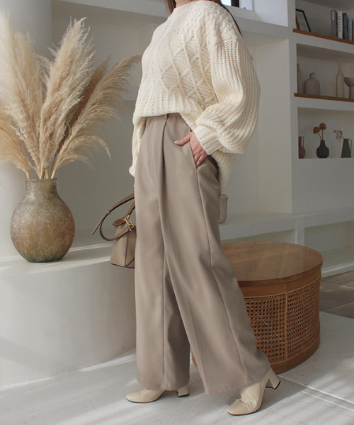 MODE ROBE（モードローブ）の「センタープレスワイドパンツ（その他パンツ・レディース・グレー系/ブラック/ベージュ・FREE）」の5枚目の写真