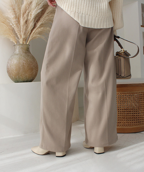 MODE ROBE（モードローブ）の「センタープレスワイドパンツ（その他パンツ・レディース・グレー系/ブラック/ベージュ・FREE）」の7枚目の写真