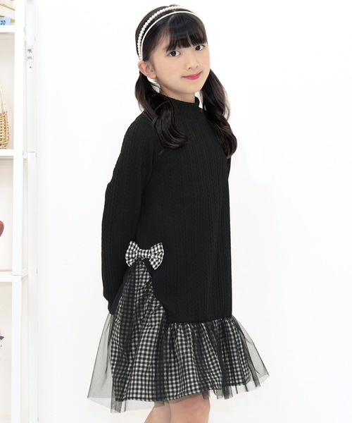 Bee des Bee（ビーデスビー）の「異素材切り替えワンピース（ワンピース・キッズ・ブラック/ピンク/チャコール/ミント/ブラウン/アイボリー/ラベンダー/アイボリー系/ブラック系その他/ピンク系/グリーン系/チャコールグレー/ライトブルー/ブラック×ホワイト/ブラウン系その他・110cm/100cm/120cm/130cm/140cm/150cm）」の4枚目の写真