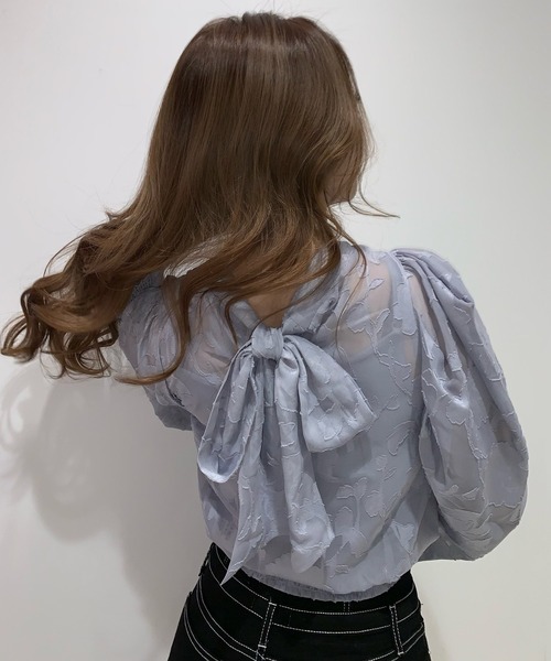 LIPSERVICE（リップサービス）の「オパールフラワー2wayパワショルブラウス（シャツ/ブラウス・レディース・ホワイト/ブルー/ブラック・FREE）」の20枚目の写真