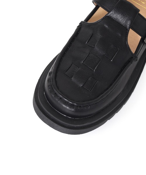 Alley by w closet(アリーバイダブルクローゼット)の「【Alley】グルカ風厚底シューズ(ローファー・レディース・ホワイト/ブラック・M/L)」の5枚目の写真