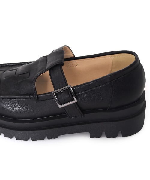 Alley by w closet(アリーバイダブルクローゼット)の「【Alley】グルカ風厚底シューズ(ローファー・レディース・ホワイト/ブラック・M/L)」の6枚目の写真