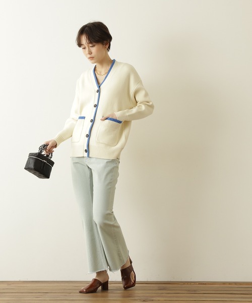 N.（N. Natural Beauty Basic）（エヌエヌナチュラルビューティーベーシック）の「◆ライン入りポケットＶカーディガン（カーディガン/ボレロ・レディース・ホワイト×ブルー/ホワイト×ネイビー/グリーン・MEDIUM）」の12枚目の写真