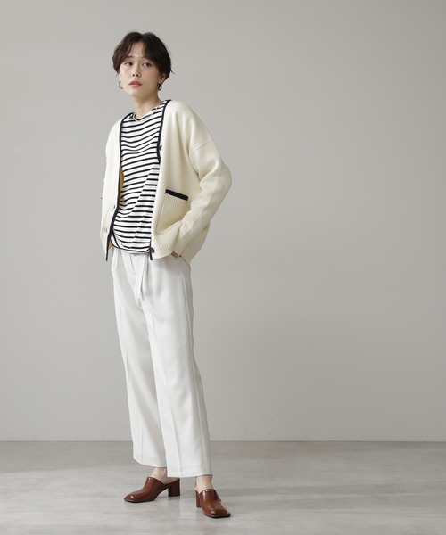 N.（N. Natural Beauty Basic）（エヌエヌナチュラルビューティーベーシック）の「◆ライン入りポケットＶカーディガン（カーディガン/ボレロ・レディース・ホワイト×ブルー/ホワイト×ネイビー/グリーン・MEDIUM）」の9枚目の写真