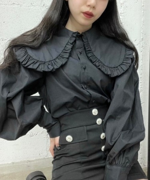 PHILLY(フィリー)の「フリルビッグカラーブラウス(シャツ/ブラウス・レディース・ホワイト/ブラック・FREE)」の1枚目の写真