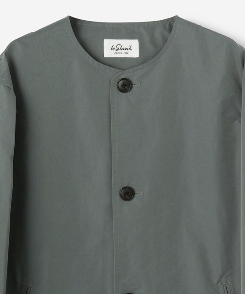 LE GLAZIK（ルグラジック）の「LE GLAZIK | ポリエステルタフタ ノーカラーコート WOMEN（ノーカラーコート・レディース・グレー/ベージュ・36）」の6枚目の写真