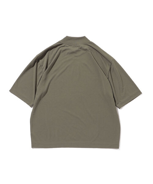 BEAMS LIGHTS（ビームスライツ）の「BEAMS LIGHTS / ポリコット モックネック Tシャツ（Tシャツ/カットソー・メンズ・オリーブ/ライトグレー・SMALL/MEDIUM/LARGE）」の7枚目の写真