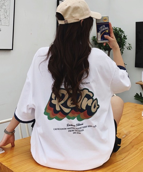 meJane(ミージェーン)の「ReTroバックロゴプリントBIGTシャツ【ZOZOTOWN限定】(Tシャツ/カットソー・レディース・ホワイト/ブラック・FREE)」の5枚目の写真