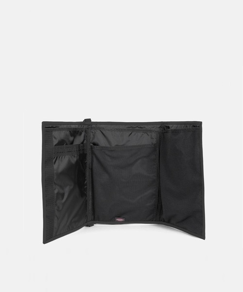 ESTNATION（エストネーション）の「MM6 MAISON MARGIELA x EASTPAK /クルーショルダーバッグ XL（ショルダーバッグ・レディース・ブラック/グリーン・FREE）」の8枚目の写真