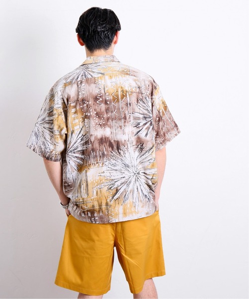 JOURNAL STANDARD(ジャーナルスタンダード)の「ウォールパターン 総柄 半袖シャツ(シャツ/ブラウス・メンズ・ベージュ系その他/ベージュ/ベージュ系その他2/ブラウン系その他・MEDIUM/LARGE)」の17枚目の写真