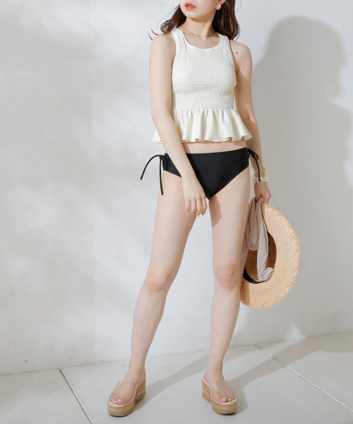 Chico（チコ）の「【水着/パンツ/WEB限定】レースアップショーツ（水着・レディース・ホワイト/ホワイト系その他2/ブラック/ブラック系その他2・FREE）」の12枚目の写真