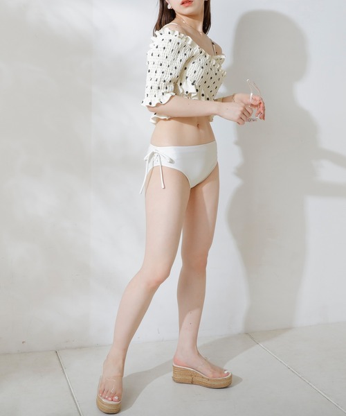 Chico（チコ）の「【水着/パンツ/WEB限定】レースアップショーツ（水着・レディース・ホワイト/ホワイト系その他2/ブラック/ブラック系その他2・FREE）」の19枚目の写真