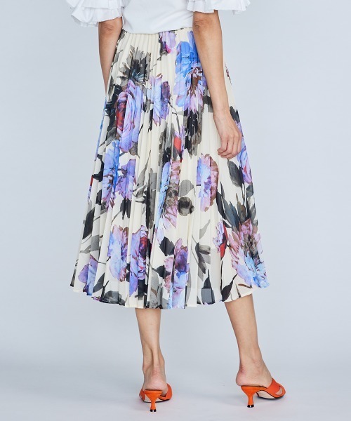 Sov.（ソブ）の「フラワープリーツスカート（スカート・レディース・その他・38/36）」の4枚目の写真