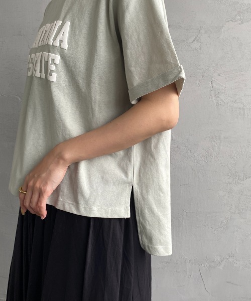 JEANS FACTORY （ジーンズファクトリー）の「[MAISON DE L'ALLURE/メゾンドゥラリュール] カレッジロゴ 発泡プリントTシャツ（Tシャツ/カットソー・レディース・オフホワイト/ベージュ/ブラック/ミント・F）」の18枚目の写真