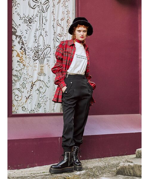 jouetie（ジュエティ）の「サイドベルトジョガーパンツ（その他パンツ・レディース・ブラック/ブラウン/グレー/レッド/ブルー・MEDIUM）」の19枚目の写真