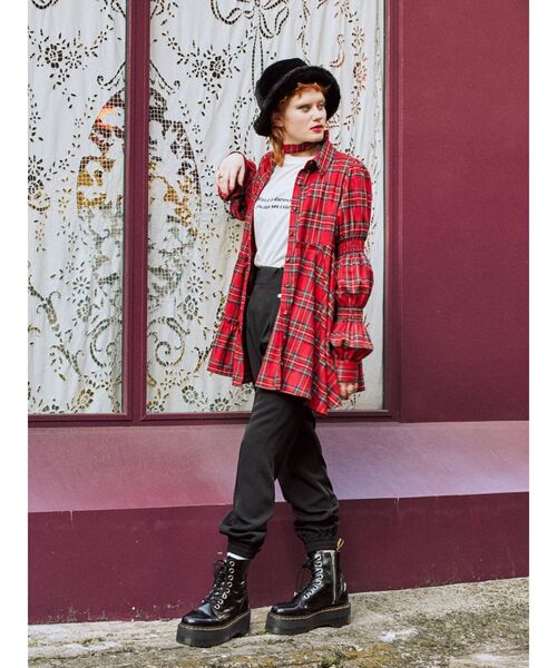 jouetie（ジュエティ）の「サイドベルトジョガーパンツ（その他パンツ・レディース・ブラック/ブラウン/グレー/レッド/ブルー・MEDIUM）」の13枚目の写真