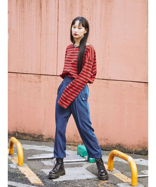 jouetie（ジュエティ）の「サイドベルトジョガーパンツ（その他パンツ・レディース・ブラック/ブラウン/グレー/レッド/ブルー・MEDIUM）」の14枚目の写真