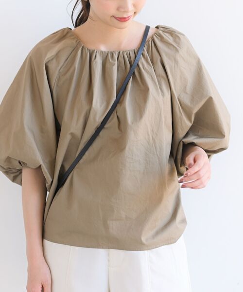 rps(アールピーエス)の「前後2WAYバルーン袖ブラウス(シャツ/ブラウス・レディース・ブラック/オフホワイト/マスタード/モカ・フリー)」の4枚目の写真