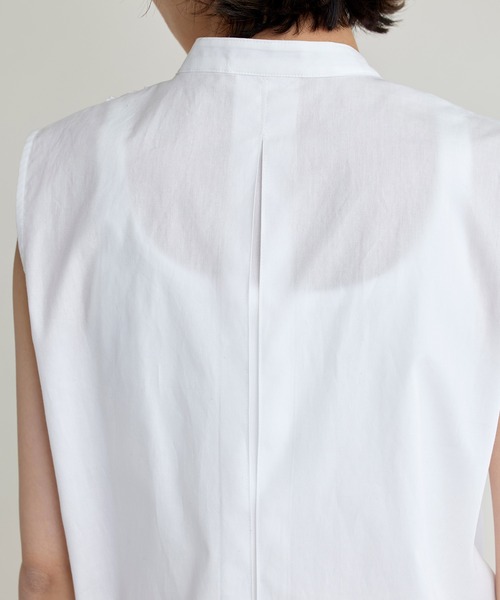 NOISE MAKER（ノイズメーカー）の「【手洗い可能】フリルノースリーブブラウス（シャツ/ブラウス・レディース・ホワイト/ネイビー・FREE）」の6枚目の写真