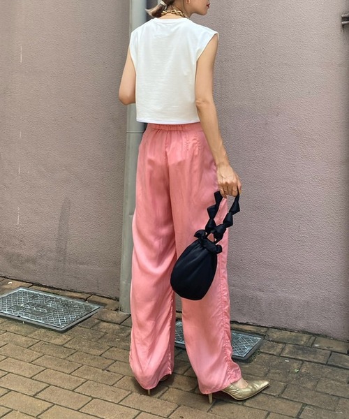 Ameri(アメリ)の「WAIST WRING SHORT TANK(Tシャツ/カットソー・レディース・ブラック/ボルドー/ホワイト・SMALL/MEDIUM)」の14枚目の写真