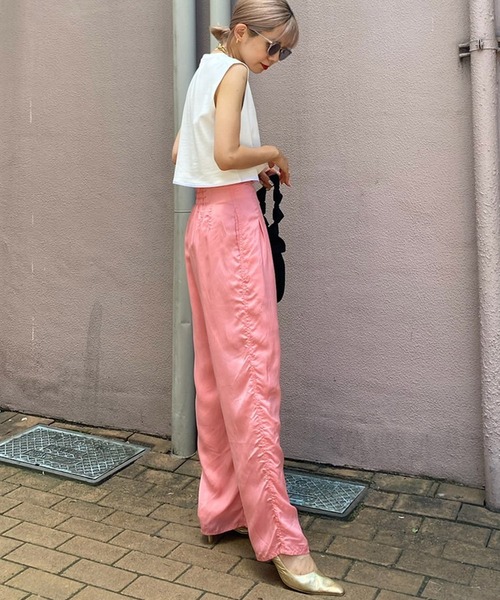 Ameri(アメリ)の「WAIST WRING SHORT TANK(Tシャツ/カットソー・レディース・ブラック/ボルドー/ホワイト・SMALL/MEDIUM)」の5枚目の写真