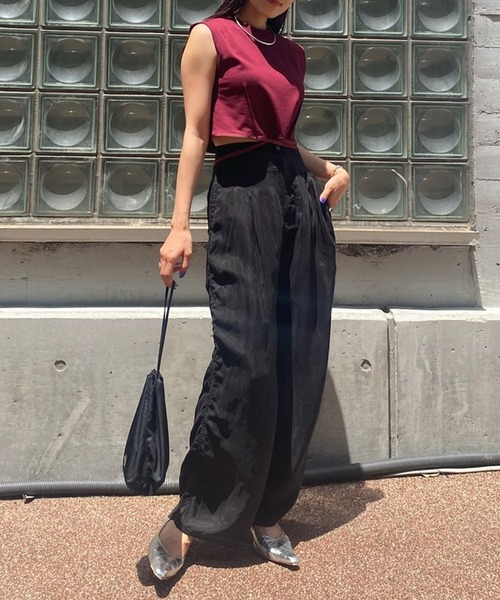 Ameri（アメリ）の「WAIST WRING SHORT TANK（Tシャツ