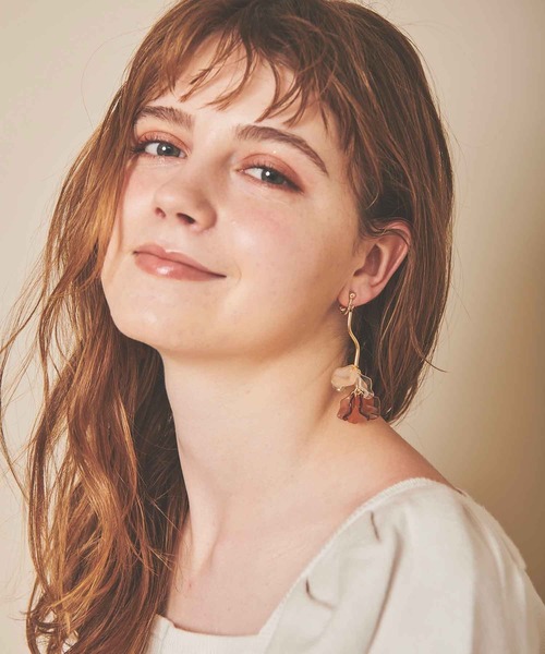 31 Sons de mode（トランテアン　ソン　ドゥ　モード）の「クリアフラワーイヤリング（イヤリング・レディース・ラベンダー/ブラウン・フリー）」の5枚目の写真