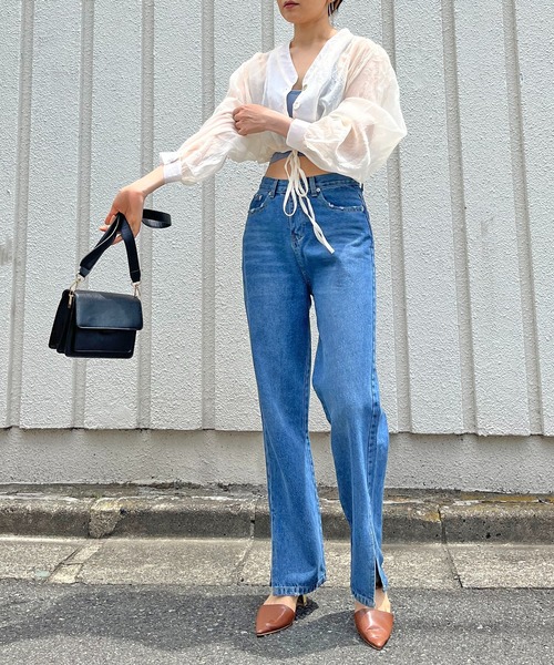 Jewelobe(ジュエローブ)の「ボリュームスリーブシアークロップドブラウス(シャツ/ブラウス・レディース・ブラック/オフホワイト/カーキ・FREE)」の22枚目の写真