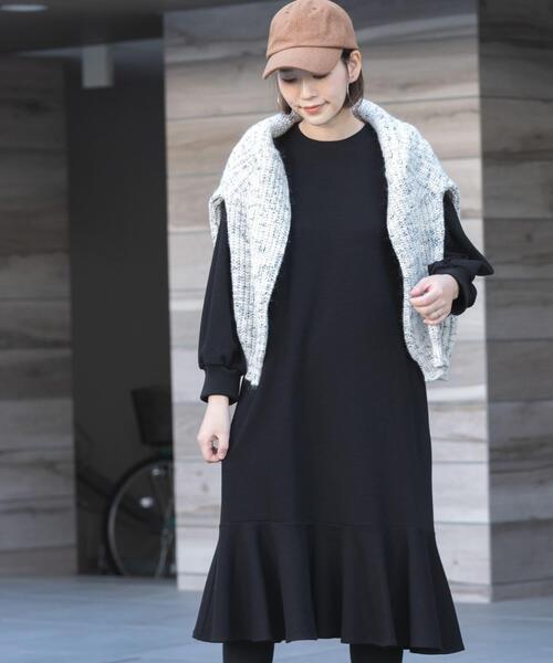 F by ROSSO（エフバイロッソ）の「『40サイズ/高身長向けも展開』F by ROSSO　裾フレアワンピース（ワンピース・レディース・チャコールグレー/ブラウン系その他/ブラック/ライトベージュ・40/38）」の5枚目の写真