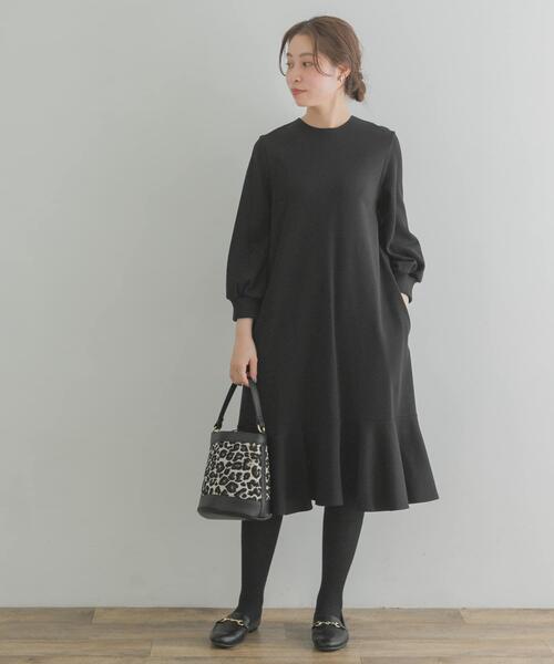 F by ROSSO（エフバイロッソ）の「『40サイズ/高身長向けも展開』F by ROSSO　裾フレアワンピース（ワンピース・レディース・チャコールグレー/ブラウン系その他/ブラック/ライトベージュ・40/38）」の12枚目の写真