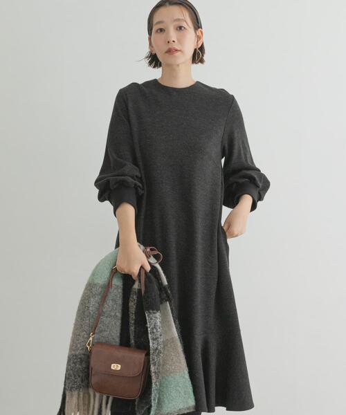 F by ROSSO（エフバイロッソ）の「『40サイズ/高身長向けも展開』F by ROSSO　裾フレアワンピース（ワンピース・レディース・チャコールグレー/ブラウン系その他/ブラック/ライトベージュ・40/38）」の16枚目の写真