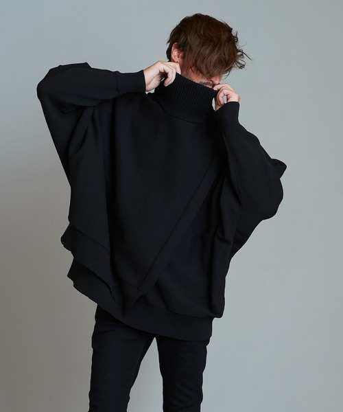 NO ID.（ノーアイディ）の「【NO ID.】Layered Dolman Sleeve Knit Pullover / レイヤード ドルマン スリーブ ニット プルオーバー（ニット/セーター・メンズ・ホワイト/ブラック/ネイビー/グリーン・ONE SIZE）」の22枚目の写真