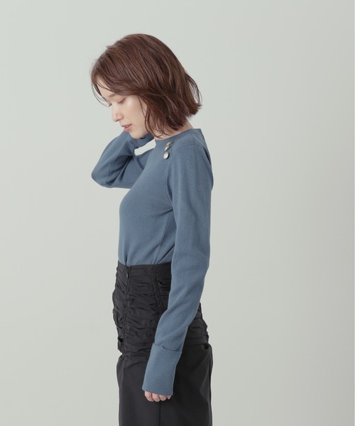 N.(N. Natural Beauty Basic)(エヌエヌナチュラルビューティーベーシック)の「◆ショルダーボタン総針ニット(Tシャツ/カットソー・レディース・ネイビー/ブルー/オフホワイト・MEDIUM)」の16枚目の写真