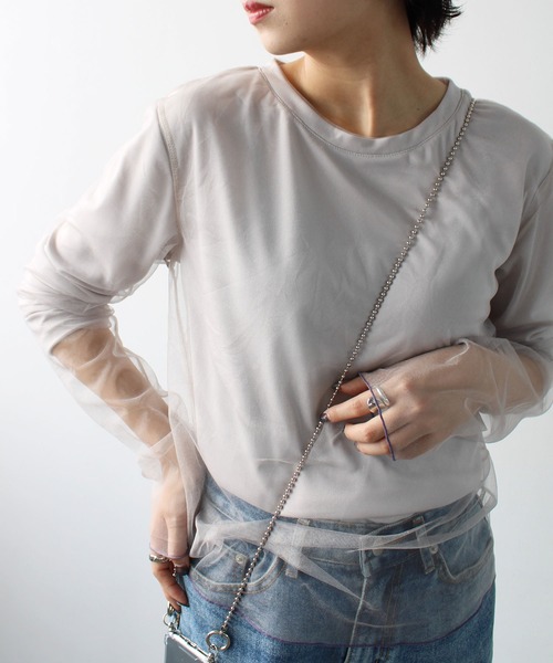 GeeRA(ジーラ)の「シアーレイヤード風カットソー(Tシャツ/カットソー・レディース・ブラック/アイボリー/サンドグレー・MEDIUM/LARGE)」の3枚目の写真
