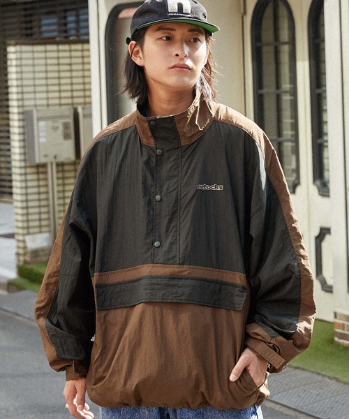 retock's】ロゴ刺繍 ナイロン ビッグアノラック切替スタンドブルゾン