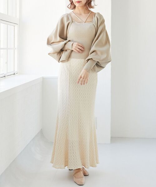 MAJESTIC LEGON（マジェスティックレゴン）の「チェーン付きショートニットボレロ（カーディガン/ボレロ・レディース・アイボリー/ベージュ/ブラック/サンドベージュ・MEDIUM）」の8枚目の写真